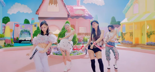 The hotly anticipated collaboration of Blackpink and Selena Gomez is out now with the worldwide release of the single “Ice Cream,” today along with the music video.