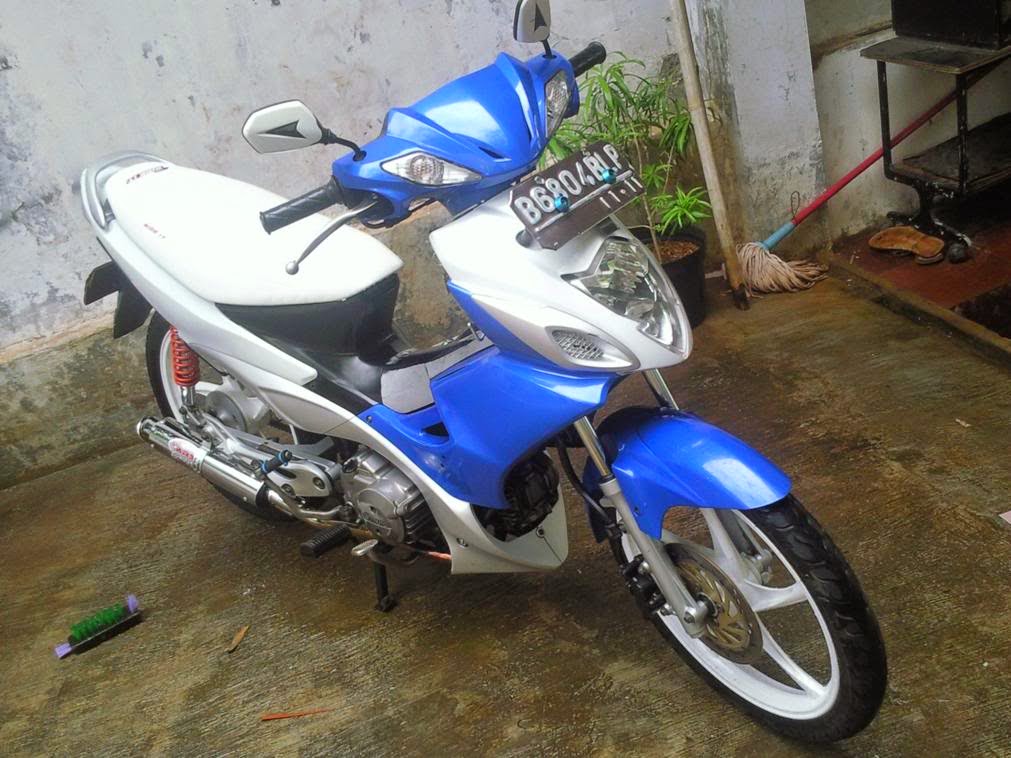 Kumpulan Foto  Modifikasi Motor  Suzuki  Arashi Modif Motor  