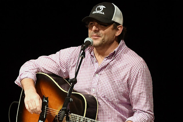 Daftar Album dan Lagu Rhett Akins