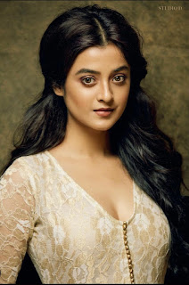 Darshana Banik HD Photos - Latest Images, Pictures, Gallery, Stills of Darshana Banik