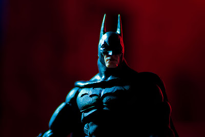 Batman Arkham Origins Action Figure red