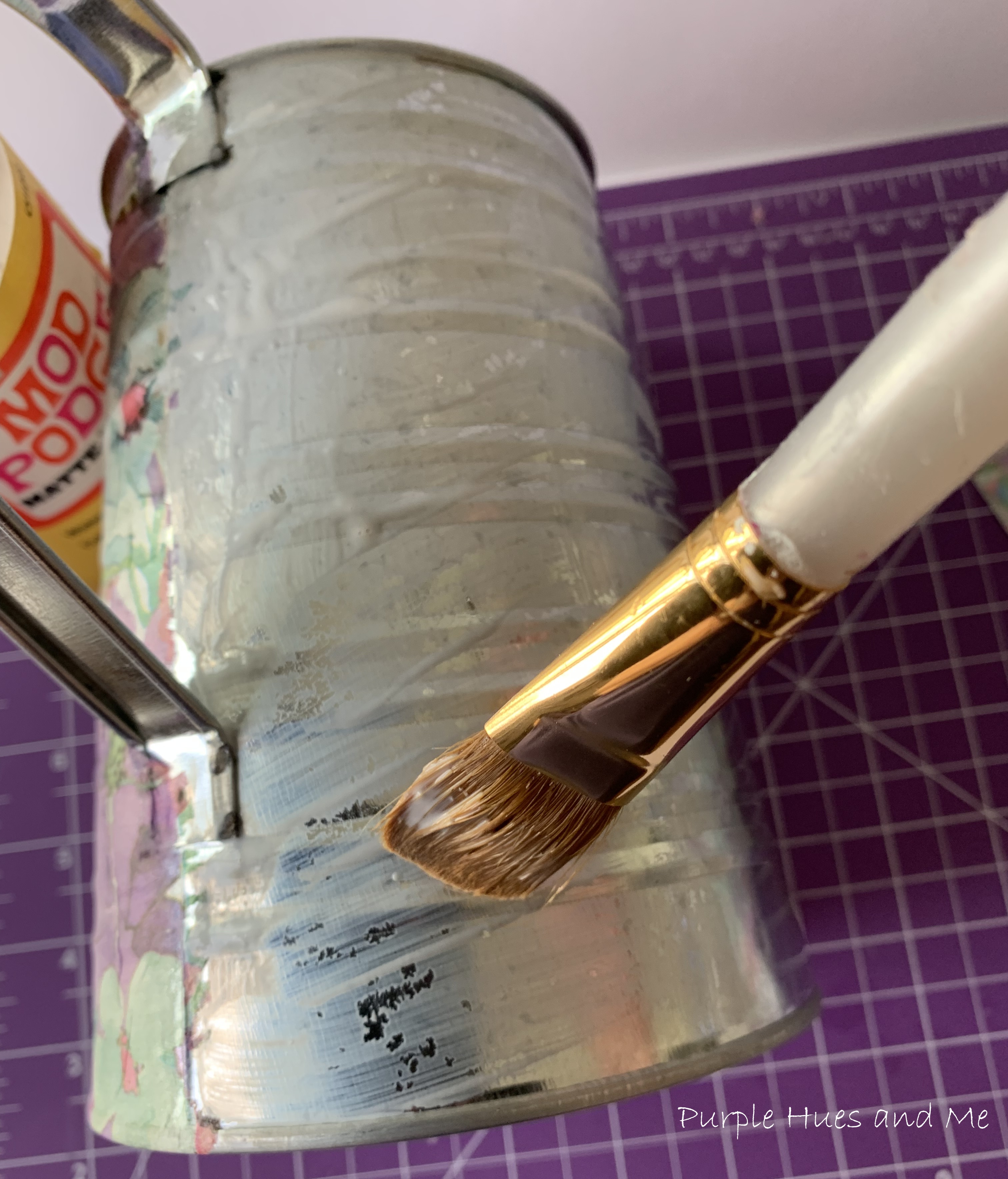 How to Remove Dried Mod Podge From Paint Brushes