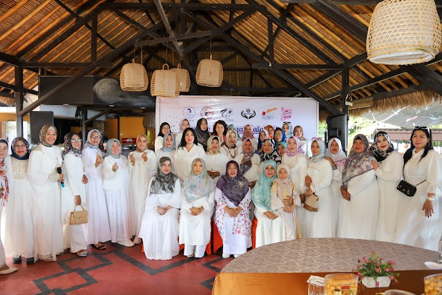  DPD IWAPI NTB Gelar Halal Bihalal di Resto Pantai Aruna Hotel Lombok Barat | Suara Bumigora