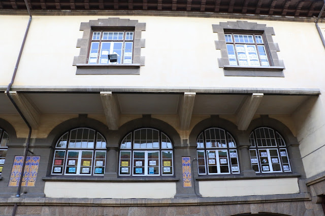 Actual edificio utilizado por el colegio La Milagrosa, en San Vicente