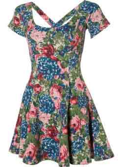  Fashioned Dresses on Women Old Fashion Dresses   Fashion And Beauty