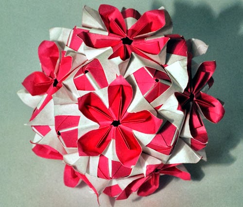  Origami  Kusudama Yang Cantik Untuk  Hiasan  Rumah Anda 