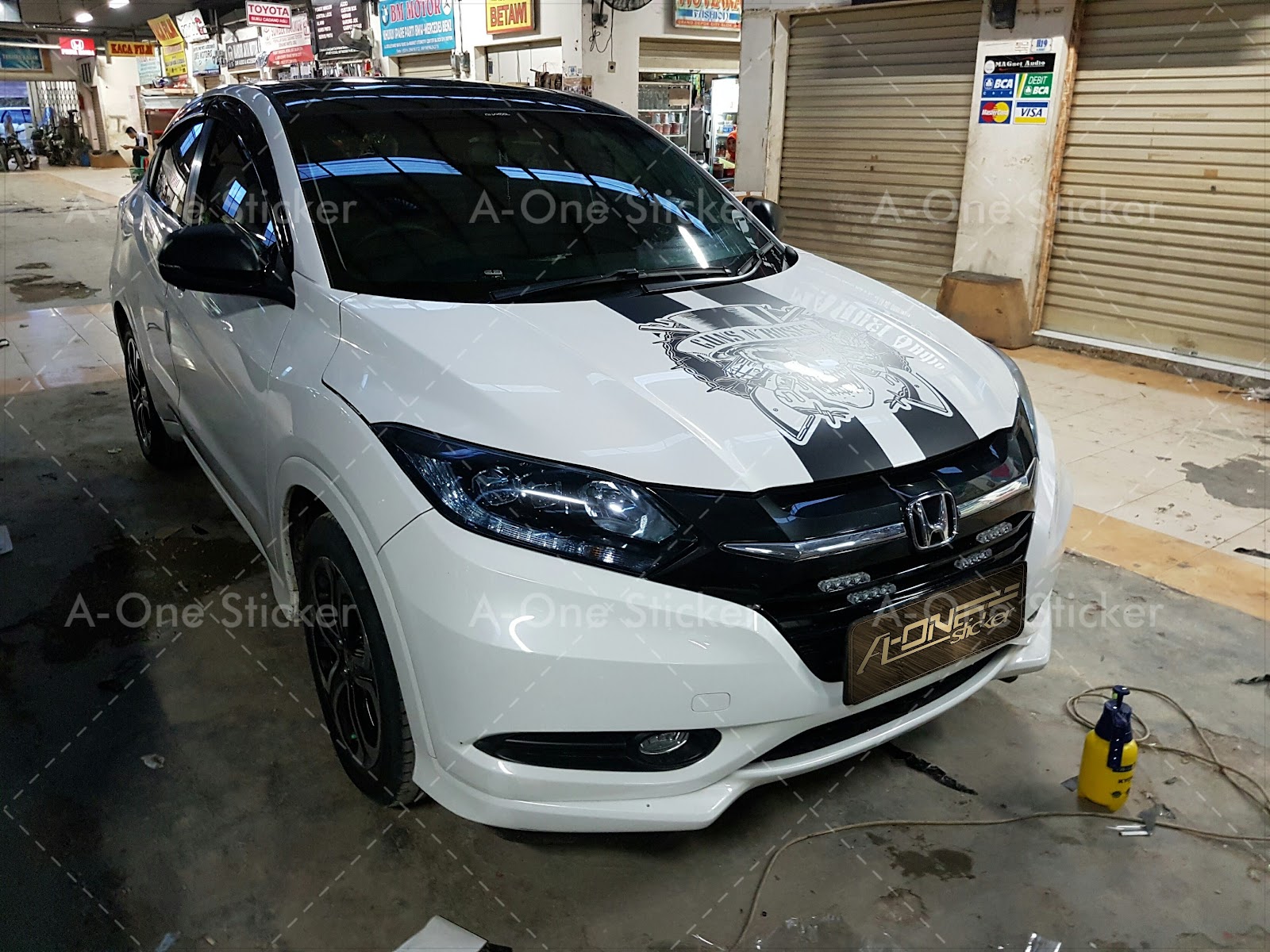 52 Gambar Modifikasi Mobil Honda Hrv Warna Putih Terbaru Motor Punk