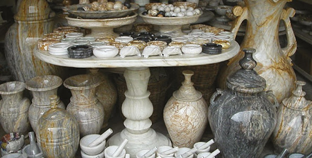 A shop showcasing marble sculptures and wares in Alcantara, Romblon