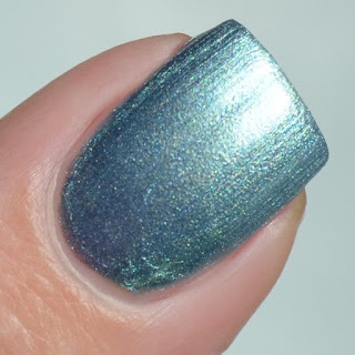 sea foam metallic nail polish