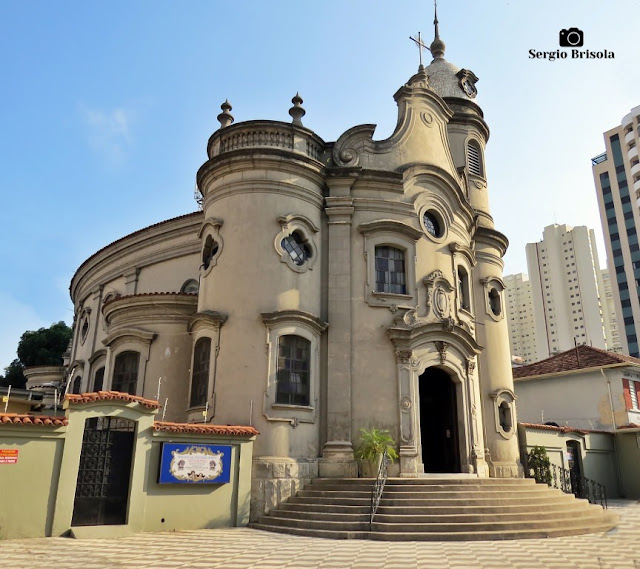 Vista ampla da Paróquia São João Maria Vianney - Água Branca - São Paulo