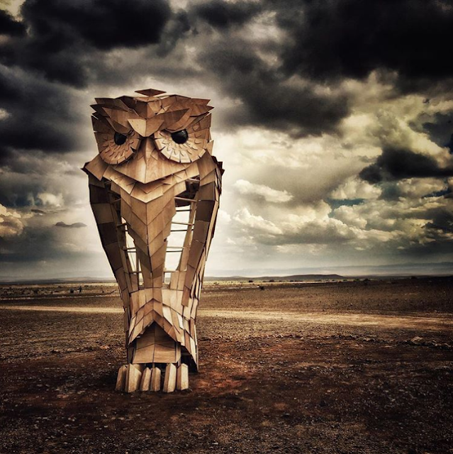salah satu patung paling mengesankan dari African Burning Man
