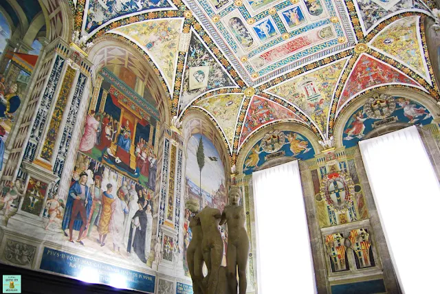 Biblioteca Piccolomini en el Duomo de Siena