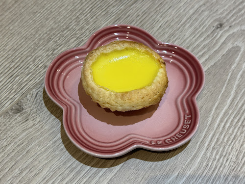 Sun Wah Cafe 新華茶餐廳 [Hong Kong, CHINA] - Historic local tea restaurant in Cheung Sha Wan with 10 amazing best egg tarts in Hong Kong