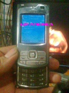 N80 Not Lcd Lights, N80 Lcd Lights Problem,N80 Lcd Lights Ways,N80 Lcd Lights Solution,N80 Lcd Lights   Tracks,N80 Charger Not Supported,Nokia N80,Nokia N80