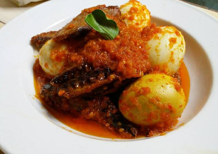  Resep  Masakan Telur  Balado  Variatif dan Menggugah Selera 