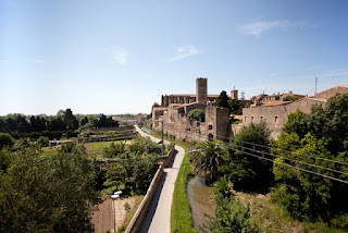 Castelló d'Empúries: Exploring the Charming Medieval Town in Catalonia