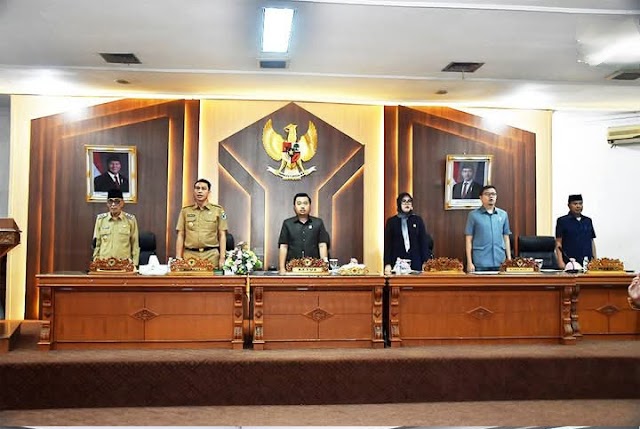 Ketua DPRD Rahmad Hasrofi Pimpin Paripurna Penyampaian Nota Pengantar RAPBDP Tahun 2025
