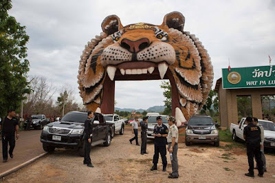 hongamuletindo tiger temple kanchanaburi , Wat Pha Luang Ta Bua Yanasampanno thailand amulet