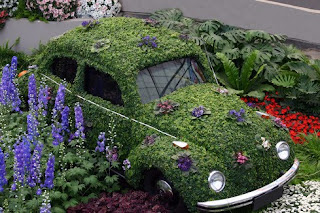 VW Garden Art Car