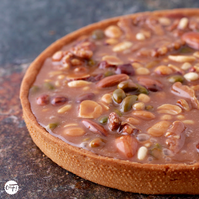 Tarte aux fruits secs et caramel