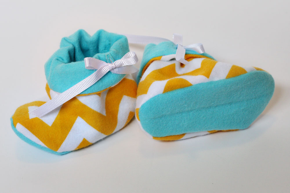 Baby Booties Tutorial