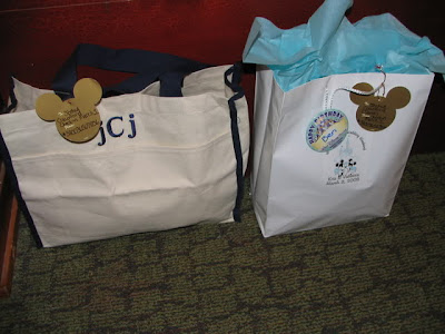  Wedding Gifts on Wedding Blog  Vote Now For The Pre 2009 Disney Wedding Awards