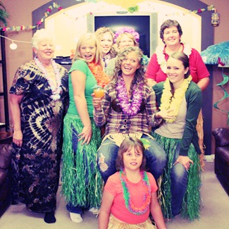 20111008 Tara shower (36) edit