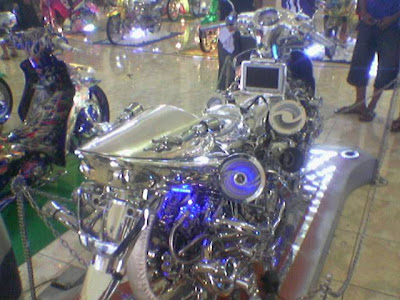 Yamaha Jupiter 2005 - Full Chrome Modification