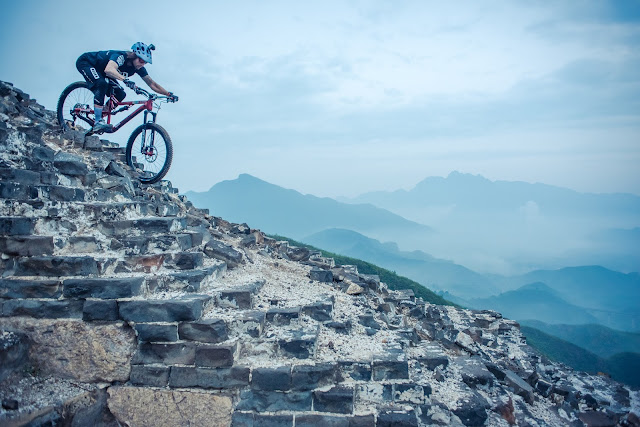 David Cachon, mountain bike en la Gran Muralla China