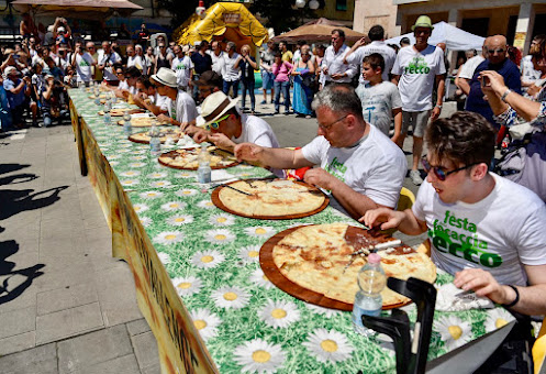 Focaccia  di Recco