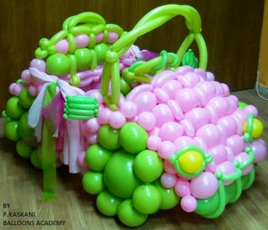 BALLOON SCULPTURES