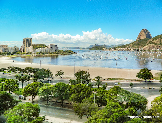 Enseada de Botafogo e Pão de Açúcar no Rio de Janeiro