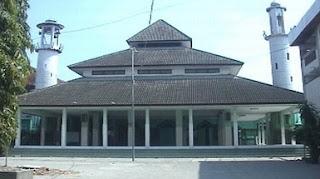 Sejarah Berdirinya Pondok Pesantren Darul 'Ulum, Rejoso, Peterongan, Jombang, Jawa Timur