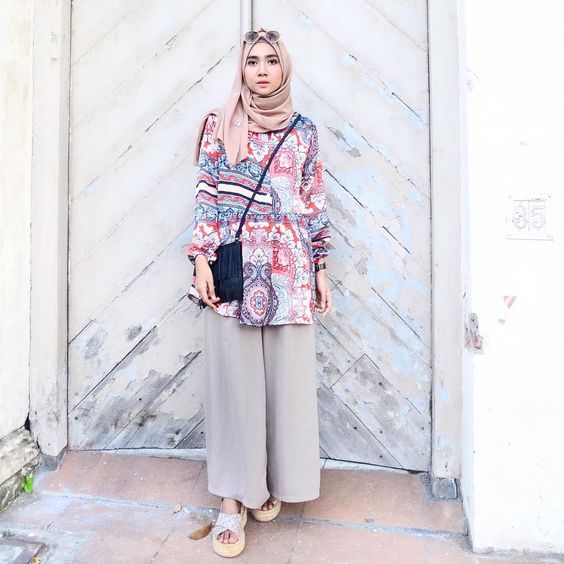 45 Model Baju Batik Muslim  2019 Simple Casual Modern
