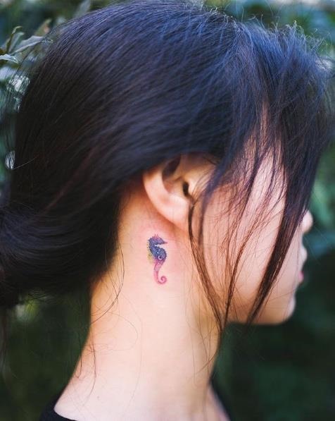 Mini tatuagens femininas 