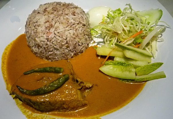 nasi dagang ikan tongkol