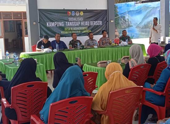 Berita Lamongan Terkini-Sosoalisasi Kampung Tanggap Hijau Berseri Di Balai Desa Klagen Srampat, Kecamatan Maduran