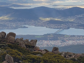 A view over Hobart from Mount Wellington