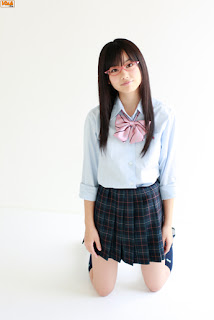 Yui Ito Japanese Sexy Idol Sexy Japanese Schoolgirl Uniform Photo 8