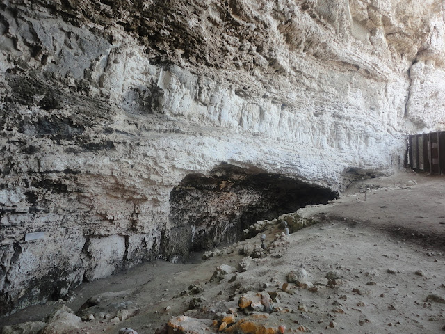 La Grotta degli Dèi nella baia di Manaccora