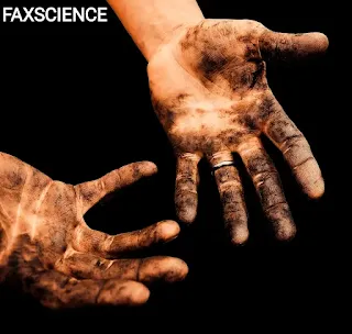 A PIC OF DIRTY HANDS