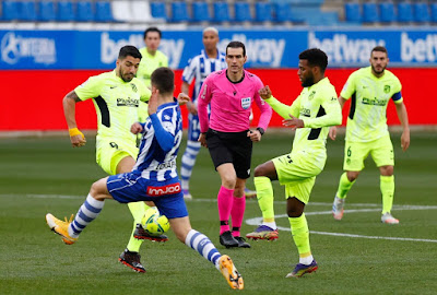 ملخص واهداف مباراة اتلتيكو مدريد وديبورتيفو الافيس (2-1) الدوري الاسباني