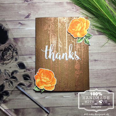 Thank you card with Impression Obsession "Wooden Plank", MFT Thanks & Hello Die and Studiolight Color Layer Roses