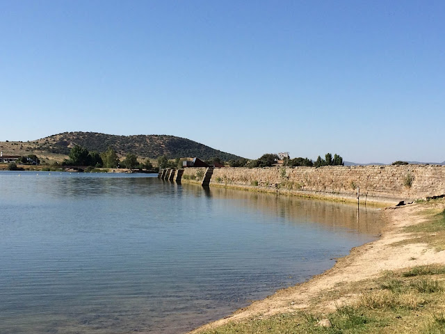 Embalse_de_Proserpina,_Mérida_(2015)