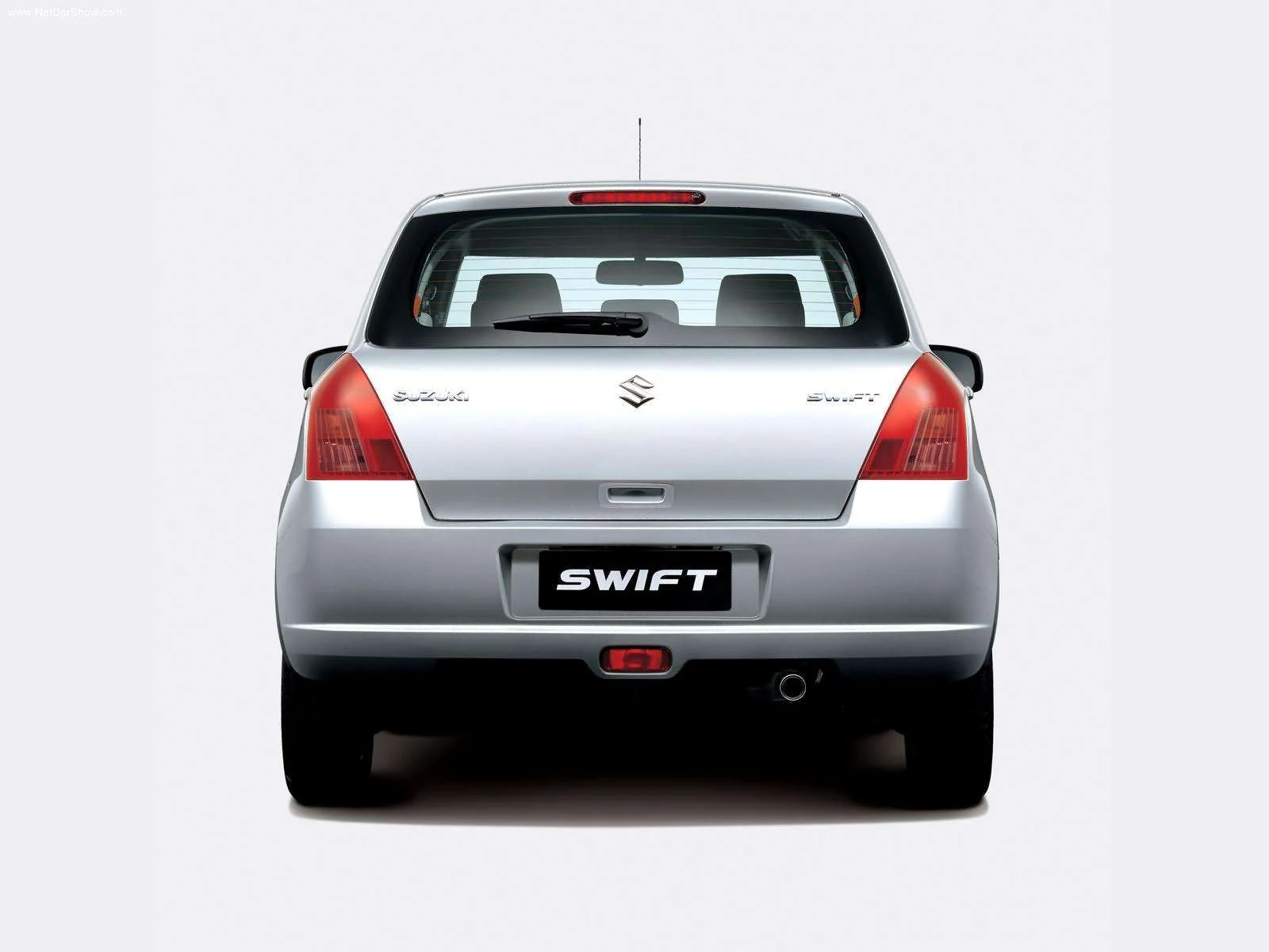Hình ảnh xe ô tô Suzuki Swift VVT 2005 & nội ngoại thất