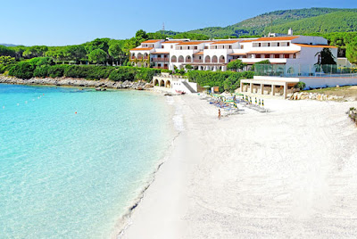 Hotel Punta Negra, one of the Sardinia Hotel located along the Alghero coastline