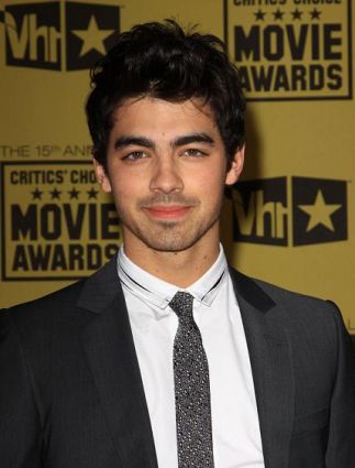 Joe Jonas,singer,pictures