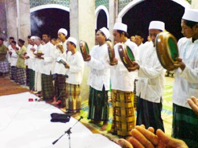 Bolehkah BerNyanyi dan BerMusik dalam Islam?