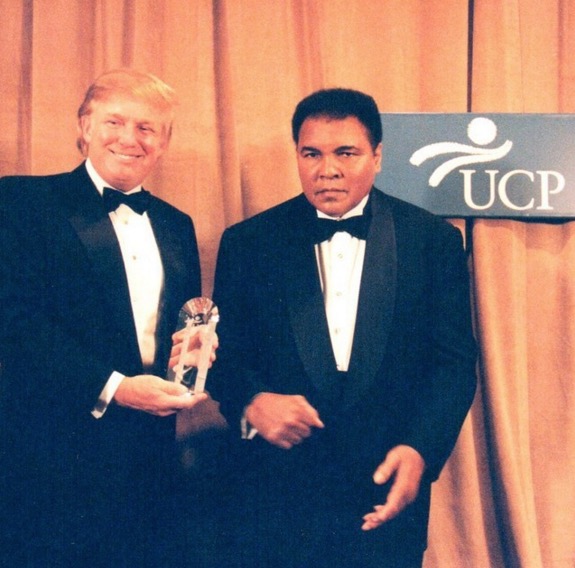 Muhammad Ali 'belasah' Donald Trump