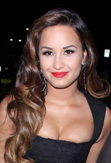 demi lovato full hd hot wallpapers